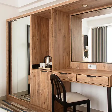 Shelter Hotel&spa 4*